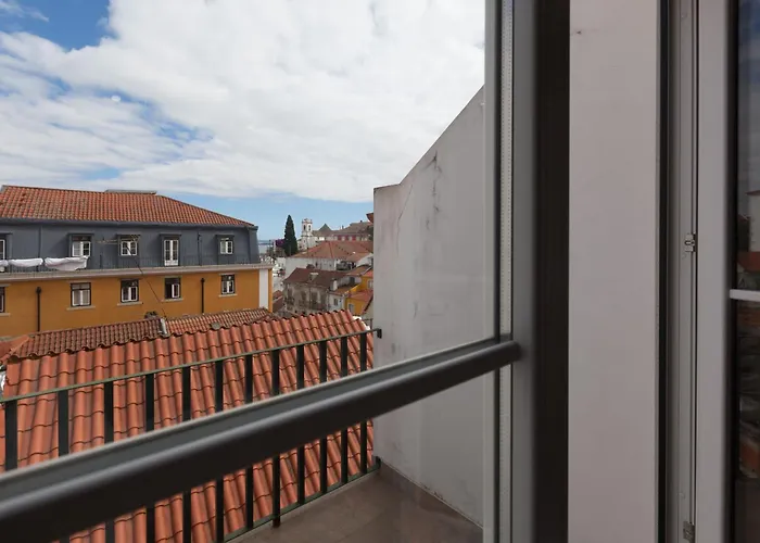 Flh Portas Do Sol Duplex With Terrace *