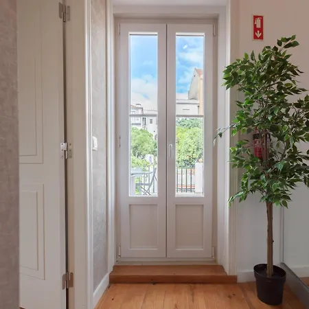 Flh Portas Do Sol Duplex With Terrace Lisbon